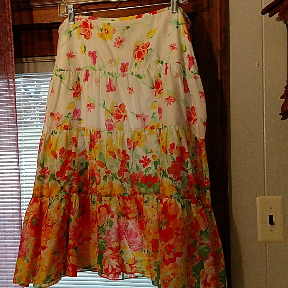 Chaps floral print skirt
